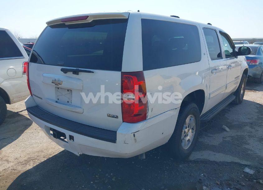 Photo 4 of 2009 Chevrolet Suburban 1500 LT1 (VIN 1GNFC26089R273028)