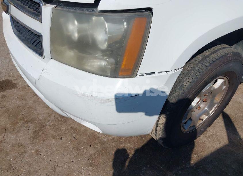 Photo 6 of 2009 Chevrolet Suburban 1500 LT1 (VIN 1GNFC26089R273028)