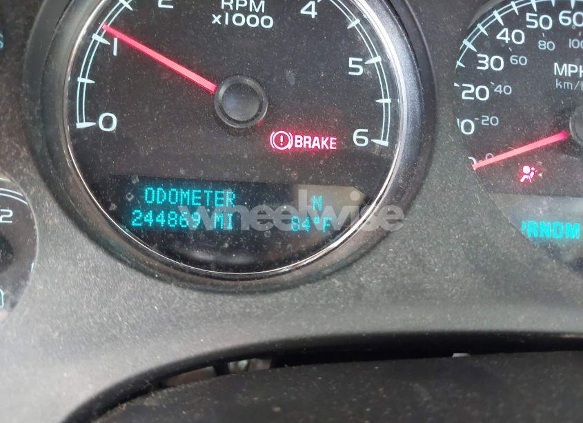 Photo 7 of 2009 Chevrolet Suburban 1500 LT1 (VIN 1GNFC26089R273028)