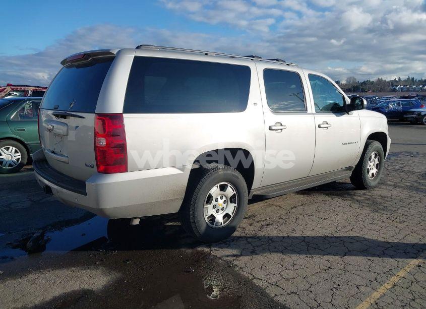 Photo 4 of 2009 Chevrolet Suburban 1500 LT2 (VIN 1GNFC26099R177554)