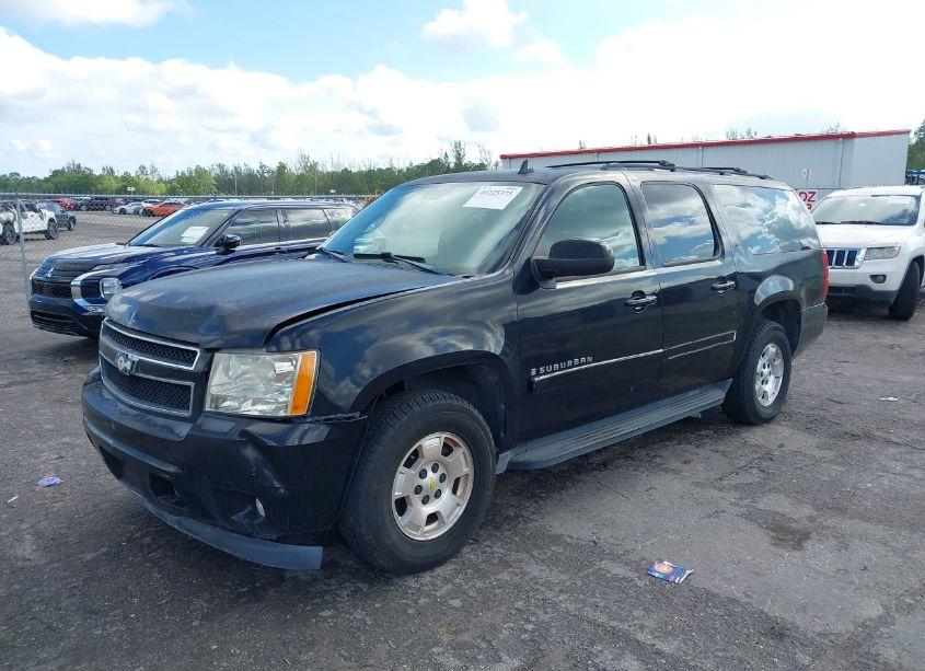Photo 2 of 2009 Chevrolet Suburban 1500 LT1 (VIN 1GNFC26J69R188892)