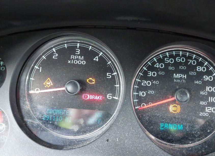 Photo 7 of 2009 Chevrolet Suburban 1500 LT1 (VIN 1GNFC26J69R188892)