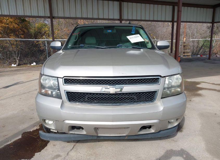 Photo 12 of 2009 Chevrolet Suburban 1500 LT2 (VIN 1GNFC26J89R169907)