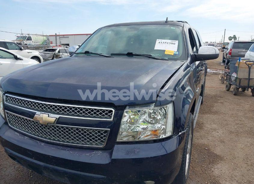 Photo 12 of 2009 Chevrolet Suburban 1500 LT2 (VIN 1GNFC26JX9R280829)