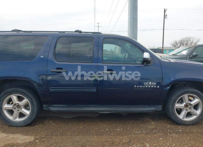 Photo 13 of 2009 Chevrolet Suburban 1500 LT2 (VIN 1GNFC26JX9R280829)