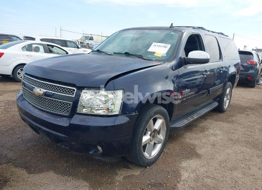 Photo 2 of 2009 Chevrolet Suburban 1500 LT2 (VIN 1GNFC26JX9R280829)
