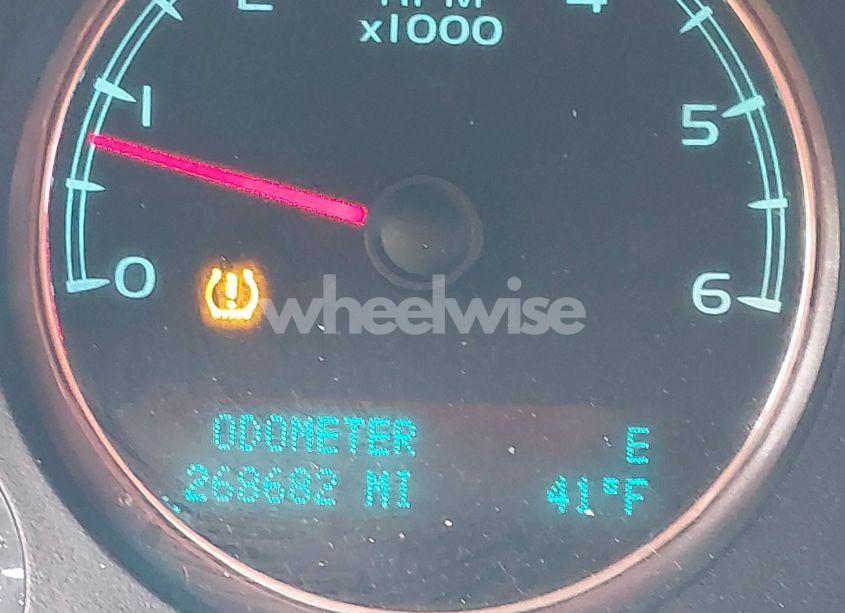 Photo 15 of 2009 Chevrolet Tahoe LTZ (VIN 1GNFC33009R300569)