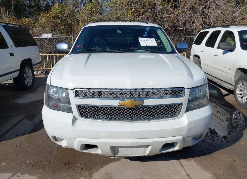 Photo 12 of 2009 Chevrolet Tahoe LTZ (VIN 1GNFC33079R105374)
