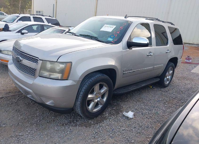 Photo 2 of 2009 Chevrolet Tahoe LTZ (VIN 1GNFC33J59R177618)