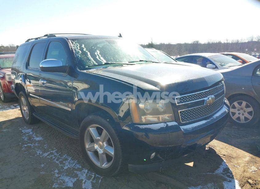 2009 Chevrolet Tahoe LTZ (VIN 1GNFC33J69R260104) main photo