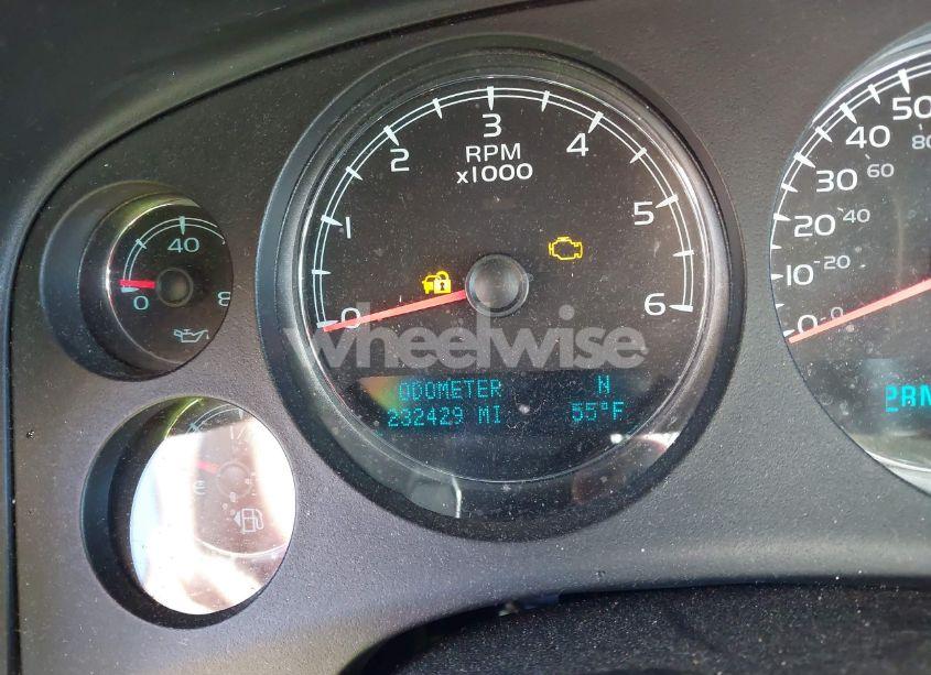 Photo 16 of 2009 Chevrolet Tahoe LTZ (VIN 1GNFC33J69R260104)