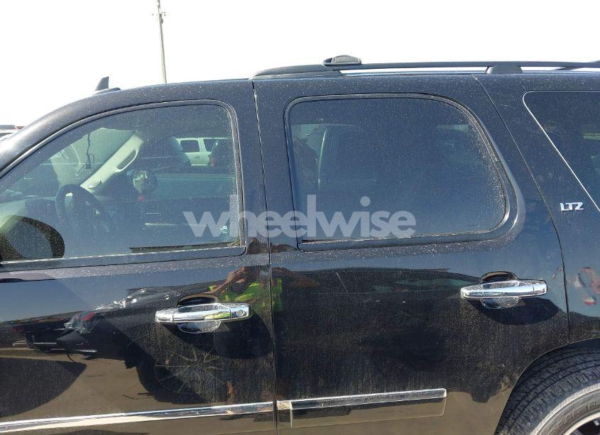 Photo 14 of 2009 Chevrolet Tahoe LTZ (VIN 1GNFC33J69R285570)