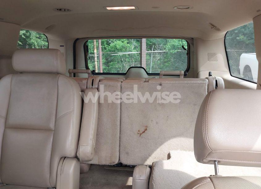 Photo 18 of 2009 Chevrolet Tahoe LTZ (VIN 1GNFC33J79R173652)