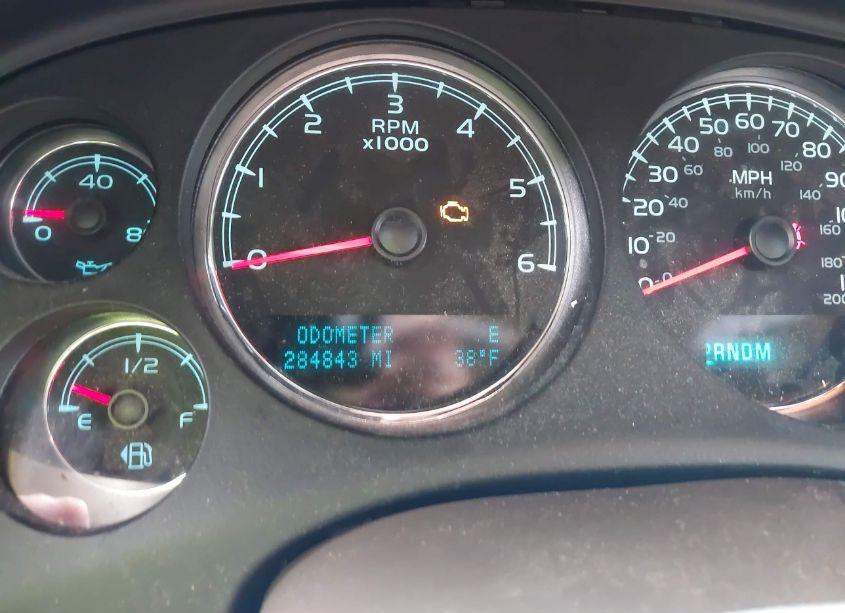 Photo 7 of 2009 Chevrolet Suburban 1500 LTZ (VIN 1GNFC36009R241115)