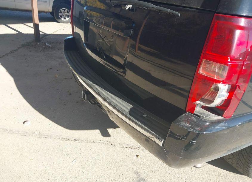 Photo 12 of 2009 Chevrolet Suburban 1500 LTZ (VIN 1GNFC36019R183497)