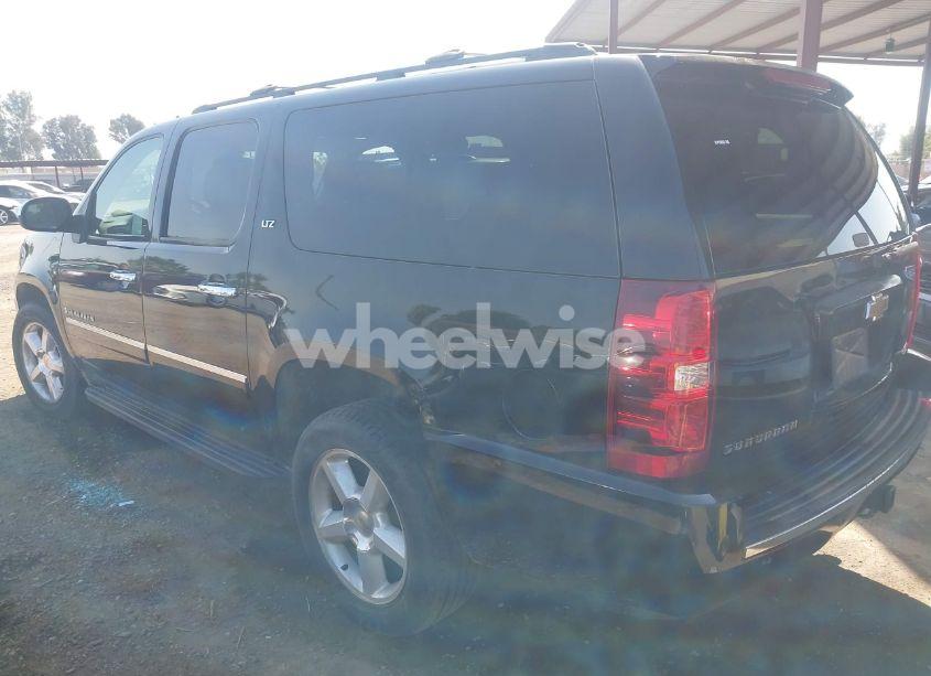 Photo 3 of 2009 Chevrolet Suburban 1500 LTZ (VIN 1GNFC36069R138233)