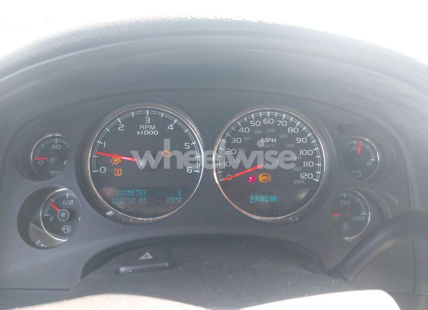 Photo 7 of 2009 Chevrolet Suburban 1500 LTZ (VIN 1GNFC36069R138233)