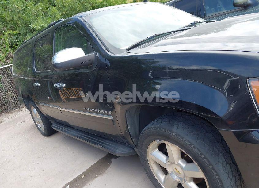 Photo 13 of 2009 Chevrolet Suburban 1500 LTZ (VIN 1GNFC36089J109816)