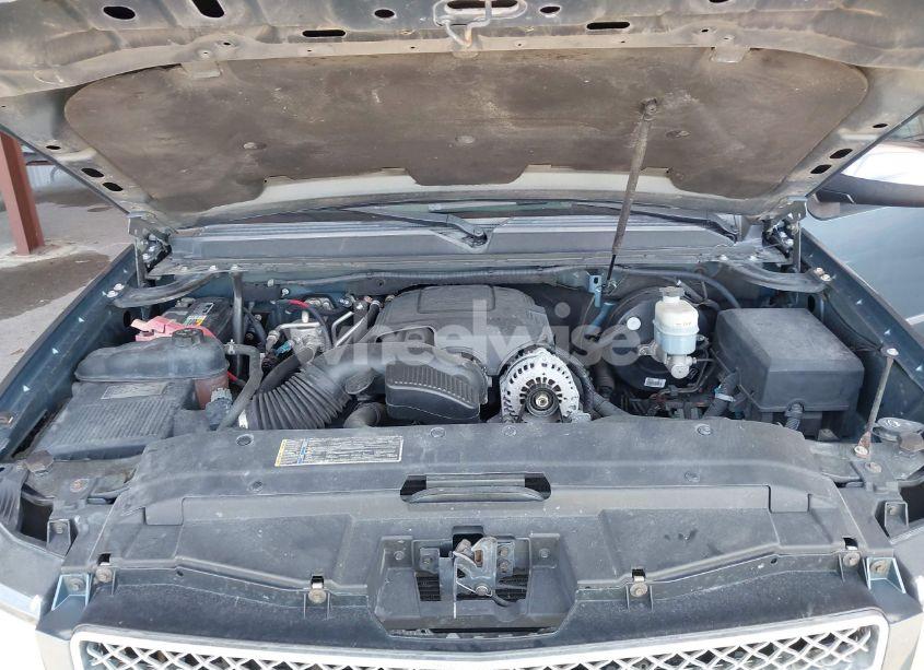 Photo 10 of 2009 Chevrolet Suburban 1500 LTZ (VIN 1GNFC36J29R293712)