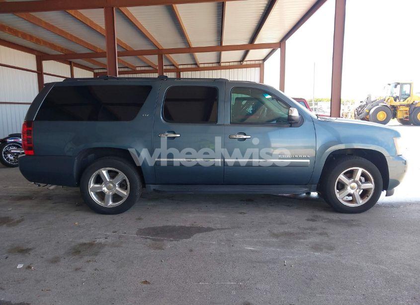 Photo 13 of 2009 Chevrolet Suburban 1500 LTZ (VIN 1GNFC36J29R293712)