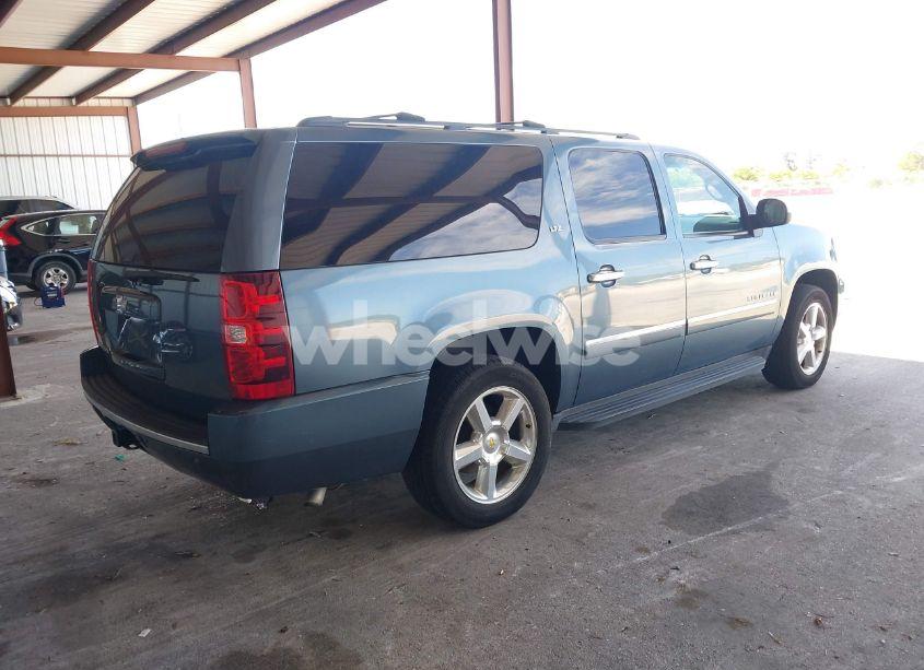 Photo 4 of 2009 Chevrolet Suburban 1500 LTZ (VIN 1GNFC36J29R293712)