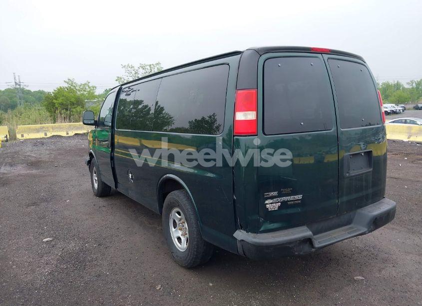Photo 3 of 2008 Chevrolet Express LS (VIN 1GNFG154781213063)