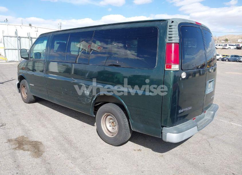 Photo 3 of 2002 Chevrolet Express (VIN 1GNFG15M021201487)