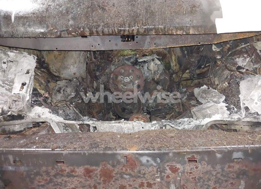 Photo 10 of 2005 Chevrolet Express (VIN 1GNFG15T751202874)