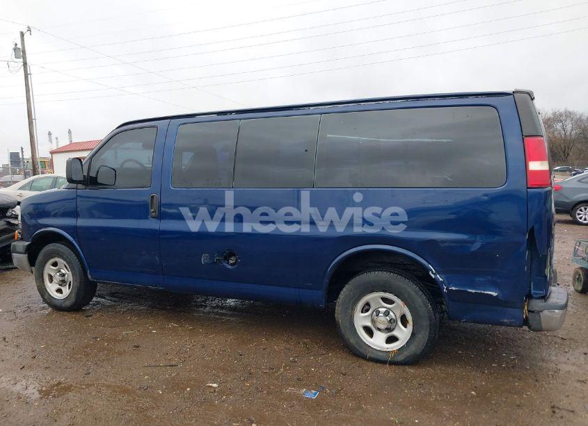 Photo 14 of 2003 Chevrolet Express (VIN 1GNFG15X131164252)