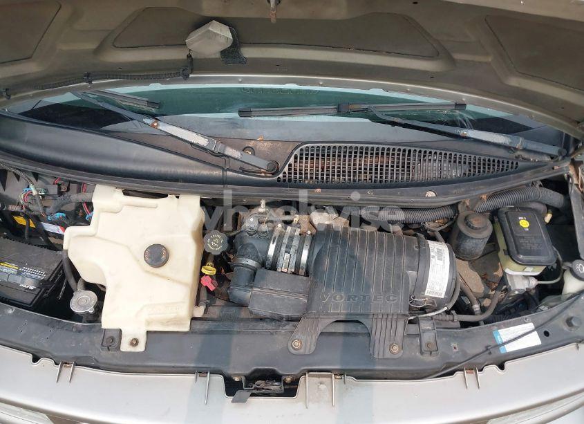 Photo 10 of 2002 Chevrolet Express LT (VIN 1GNFG65R521157513)