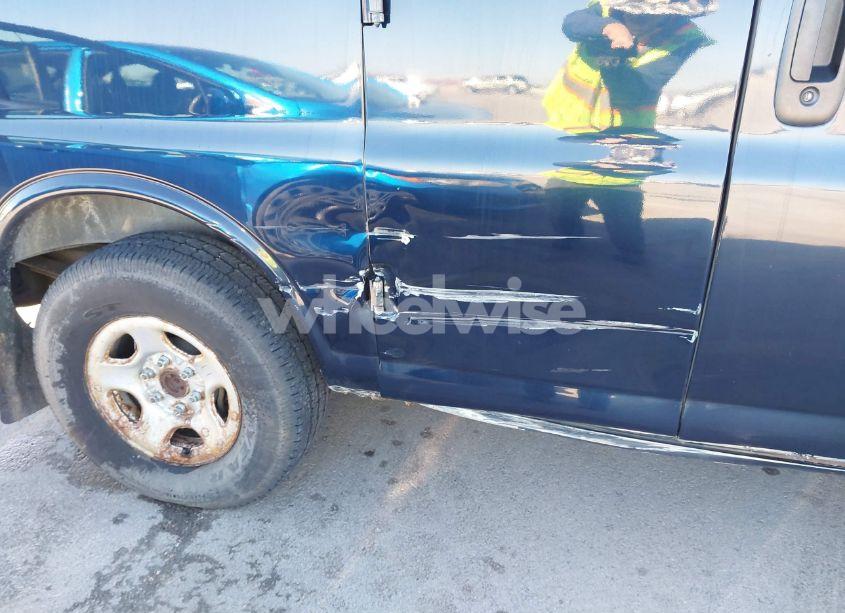 Photo 6 of 2008 Chevrolet Express LS (VIN 1GNFH154181182390)