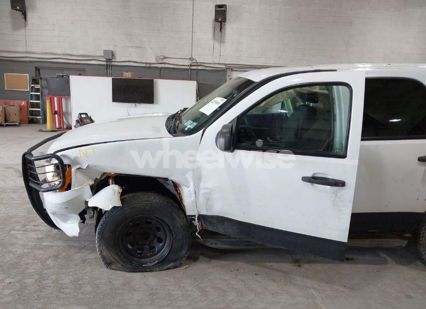 Photo 17 of 2009 Chevrolet Tahoe SPECIAL SERVICES (VIN 1GNFK03019R267566)