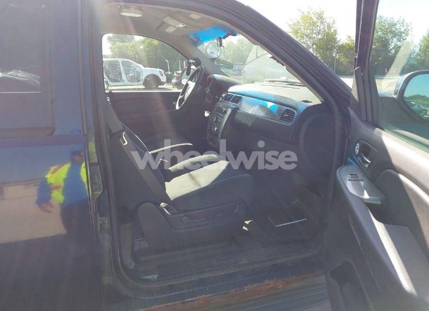 Photo 5 of 2009 Chevrolet Tahoe SPECIAL SERVICES (VIN 1GNFK03079R237651)