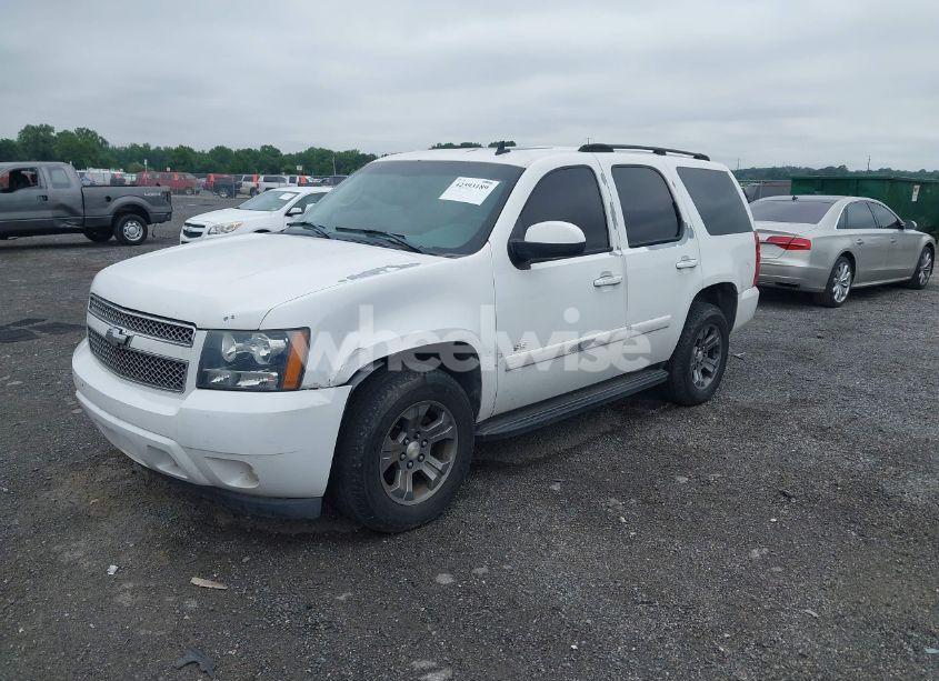Photo 2 of 2007 Chevrolet Tahoe LTZ (VIN 1GNFK13007J149042)