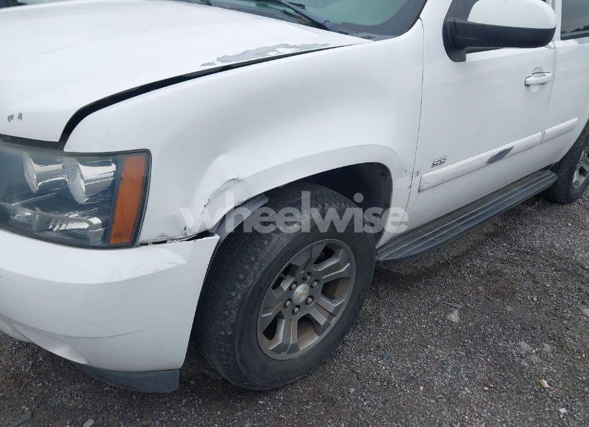 Photo 6 of 2007 Chevrolet Tahoe LTZ (VIN 1GNFK13007J149042)