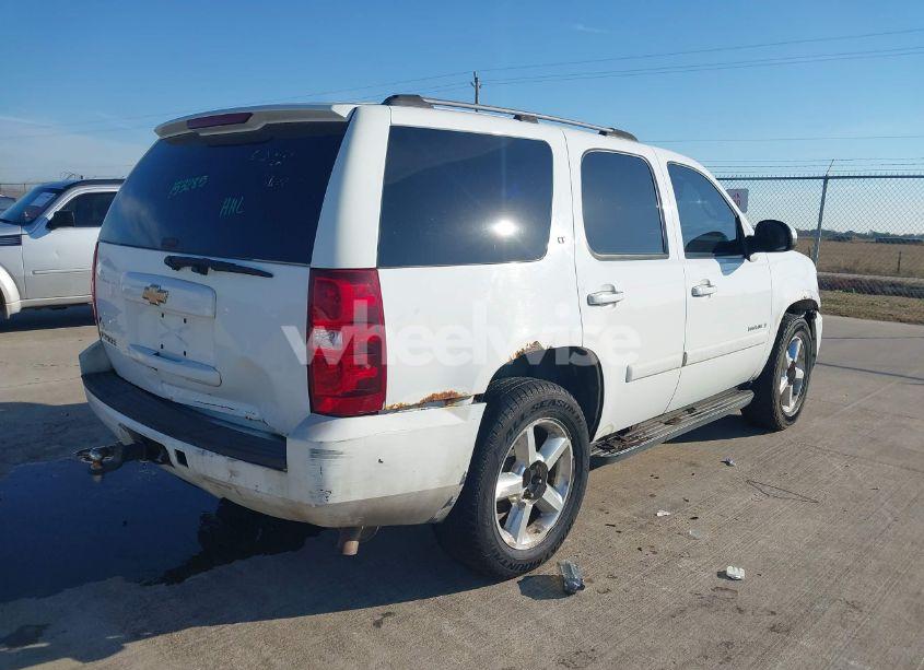 Photo 4 of 2007 Chevrolet Tahoe LT (VIN 1GNFK13007R153285)