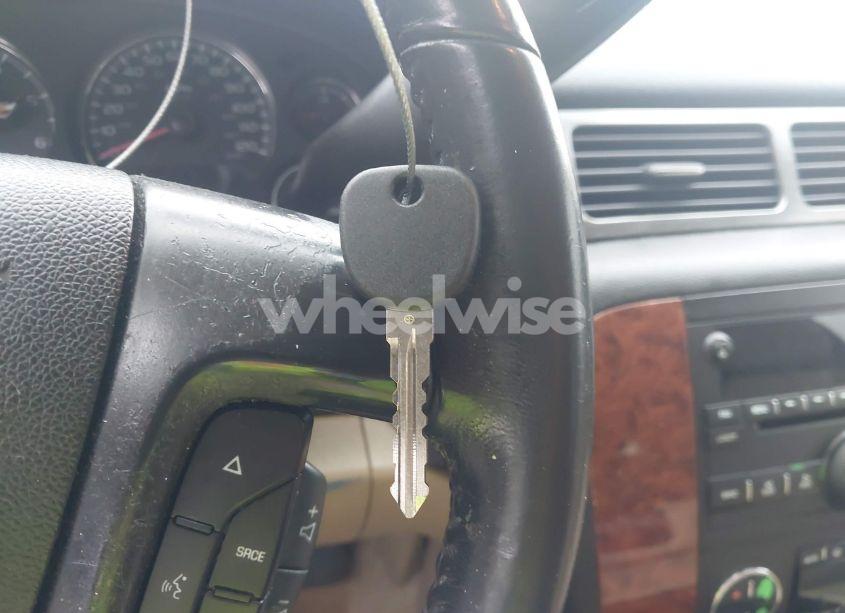 Photo 11 of 2007 Chevrolet Tahoe LTZ (VIN 1GNFK13007R178090)