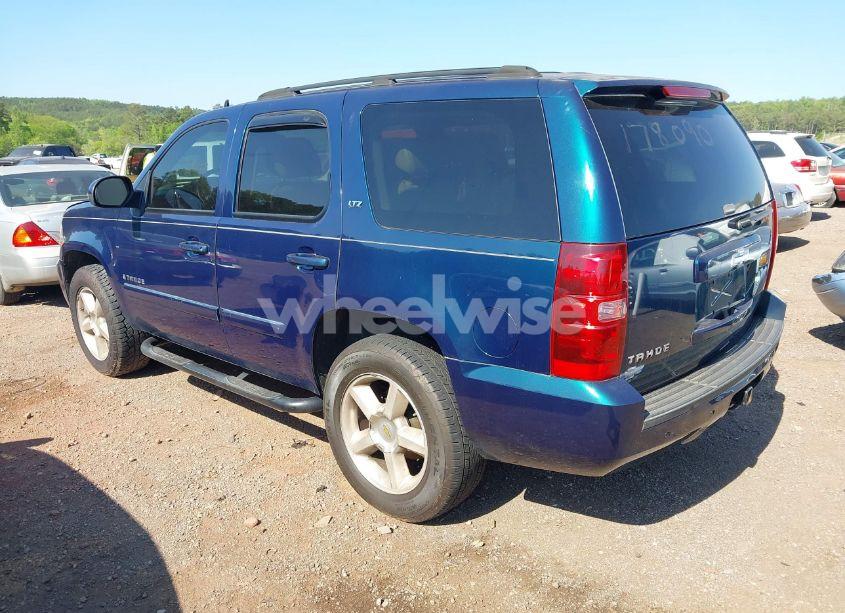 Photo 3 of 2007 Chevrolet Tahoe LTZ (VIN 1GNFK13007R178090)