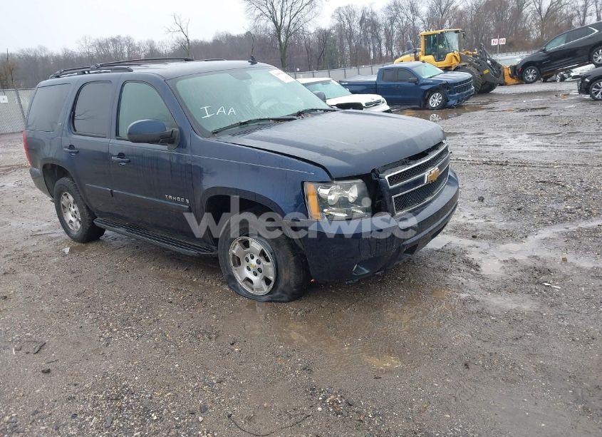 2007 Chevrolet Tahoe LT (VIN 1GNFK13007R179398) main photo