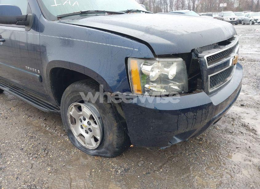 Photo 6 of 2007 Chevrolet Tahoe LT (VIN 1GNFK13007R179398)