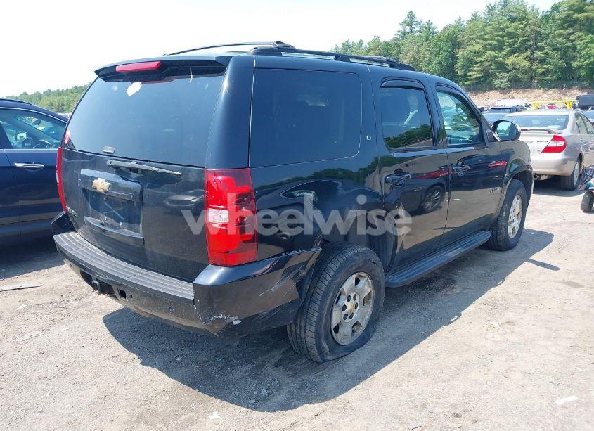 Photo 4 of 2007 Chevrolet Tahoe LT (VIN 1GNFK13007R186500)