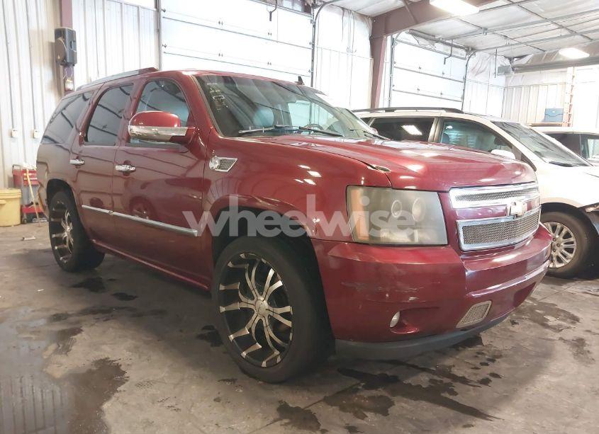 2007 Chevrolet Tahoe LT (VIN 1GNFK13007R264239) main photo