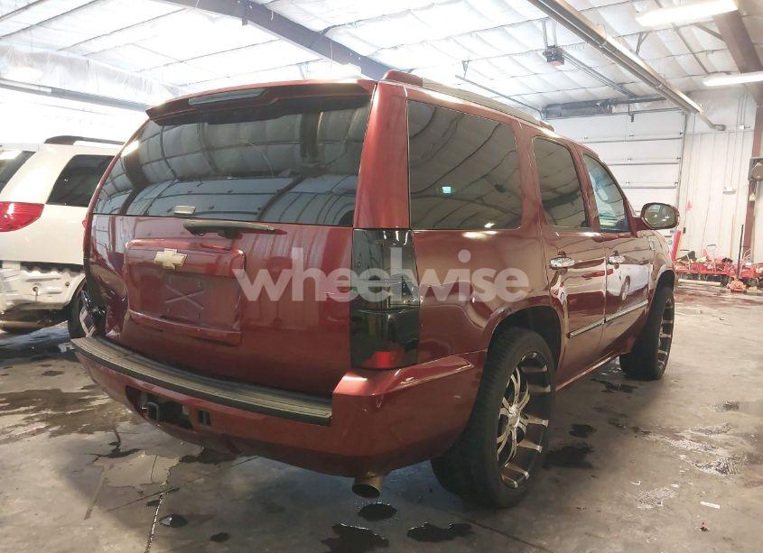 Photo 4 of 2007 Chevrolet Tahoe LT (VIN 1GNFK13007R264239)