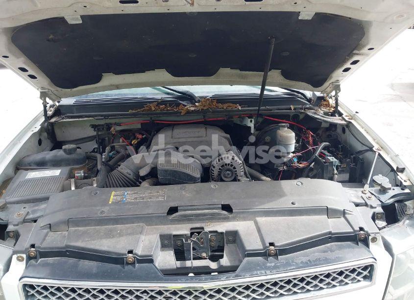 Photo 10 of 2007 Chevrolet Tahoe LT (VIN 1GNFK13007R395137)