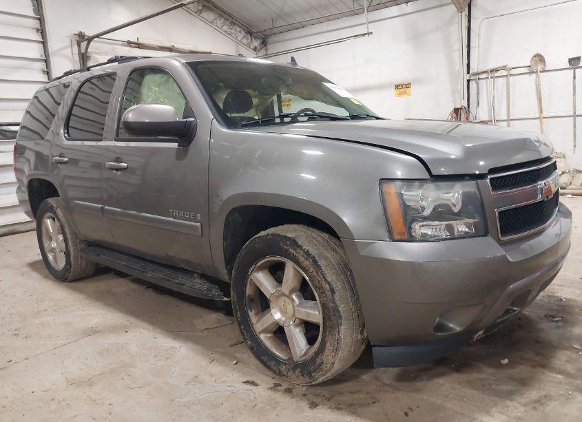 2008 Chevrolet Tahoe LT (VIN 1GNFK13008J149298) main photo