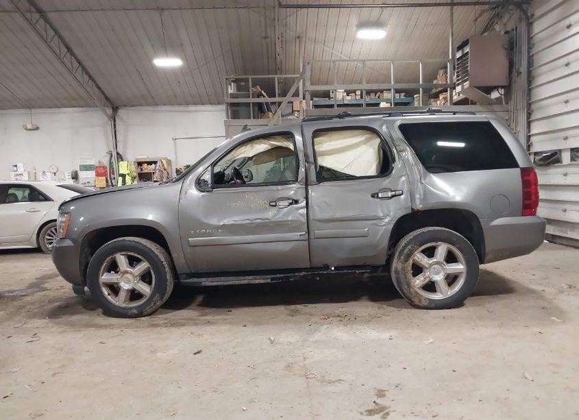 Photo 14 of 2008 Chevrolet Tahoe LT (VIN 1GNFK13008J149298)
