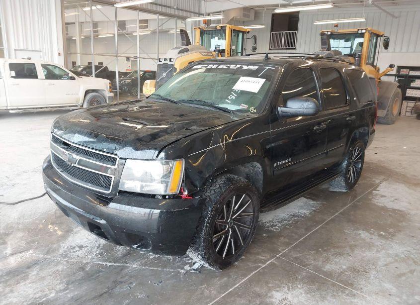 Photo 2 of 2008 Chevrolet Tahoe LS (VIN 1GNFK13008J181314)