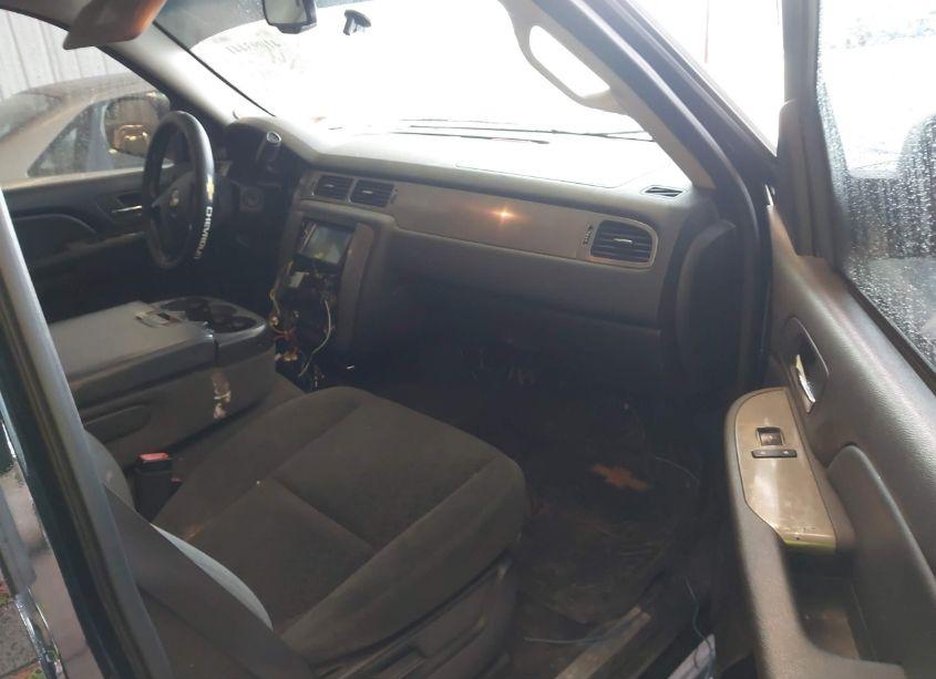 Photo 5 of 2008 Chevrolet Tahoe LS (VIN 1GNFK13008J181314)