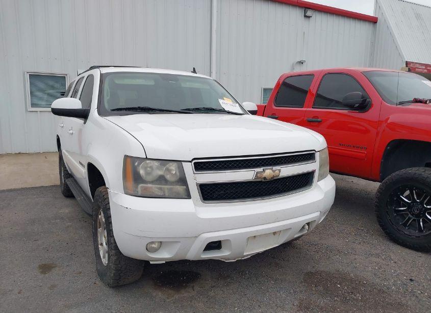 Photo 18 of 2008 Chevrolet Tahoe LT (VIN 1GNFK13008R273914)