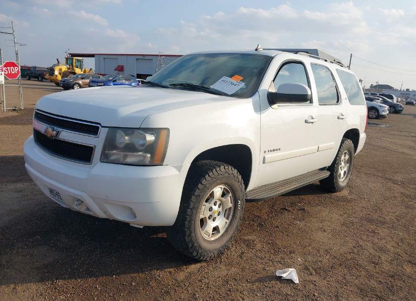 Photo 2 of 2008 Chevrolet Tahoe LT (VIN 1GNFK13008R273914)